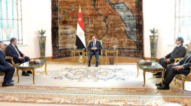 الرئيس السيسي خلال اجتماعه مع مرشحين الرئاسة 
