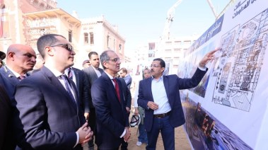 وزير الاتصالات يتفقد أعمال إنشاء مركز إبداع مصر الرقمية بقصر الملك فؤاد الأول 