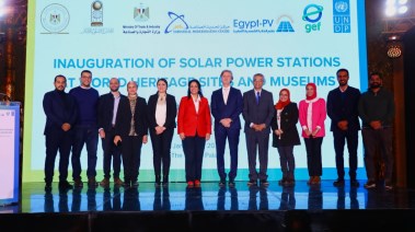 افتتاح محطات الطاقة الشمسية 