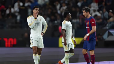 جانب من مباراة سابقة لريال مدريد وبرشلونة 