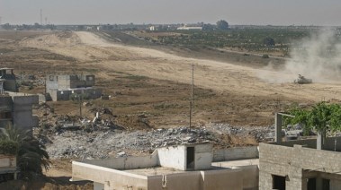 محور فيلادفيا الممتد على الحدود بين مصر وإسرائيل