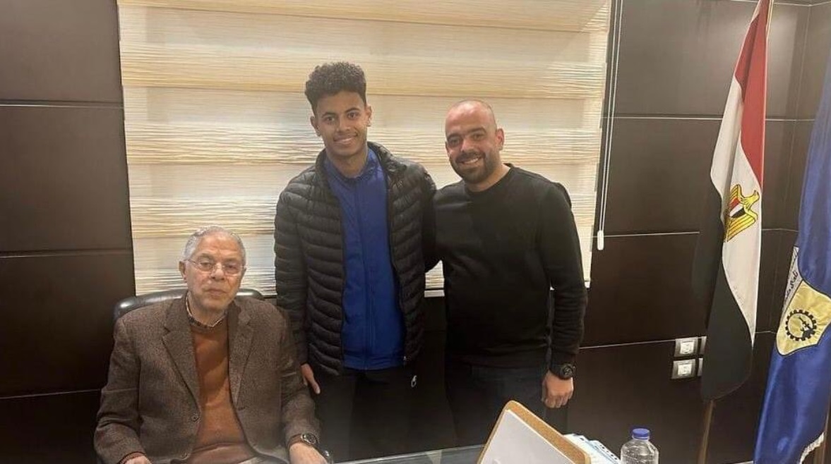 محمد عاطف لاعب طنطا إلى الزمالك