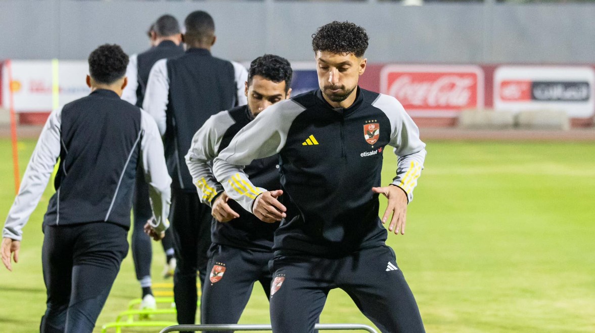 وسام أبو علي لاعب الاهلي الجديد