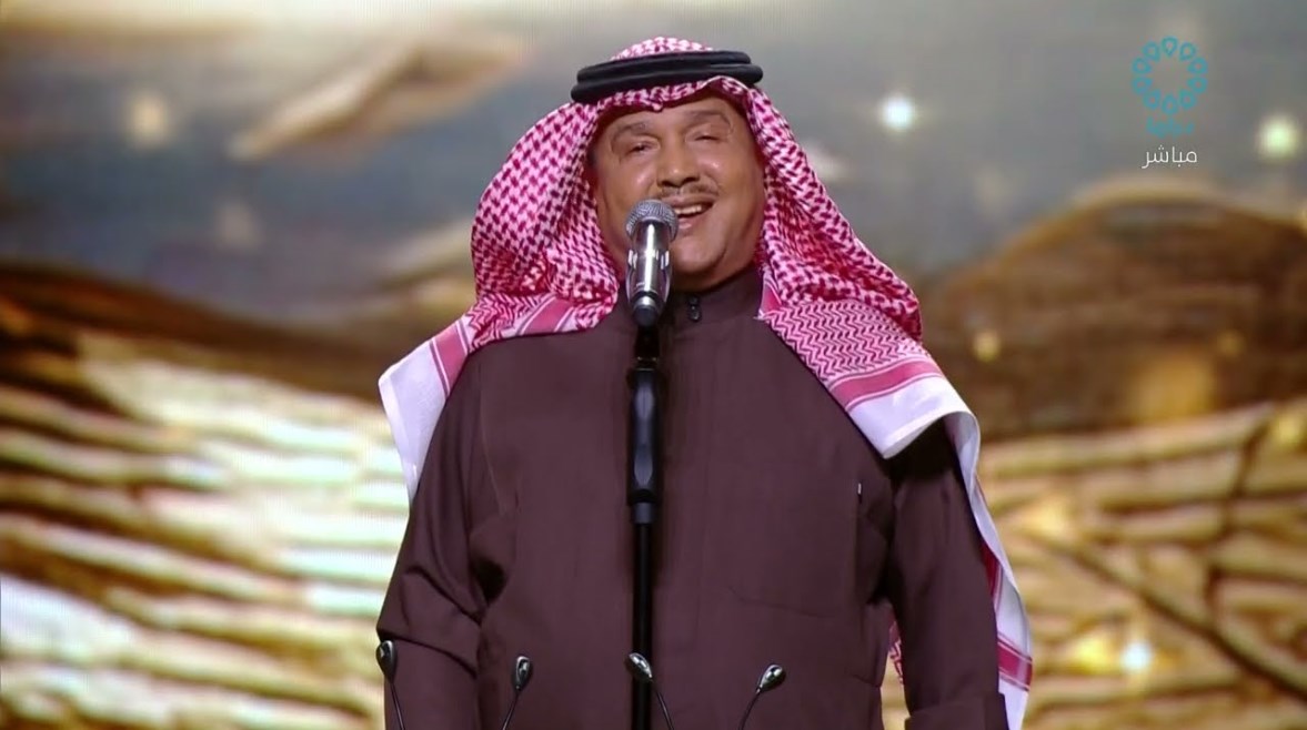 محمد عبده يتجاوز "السرطان" ويطرح ميني ألبوم