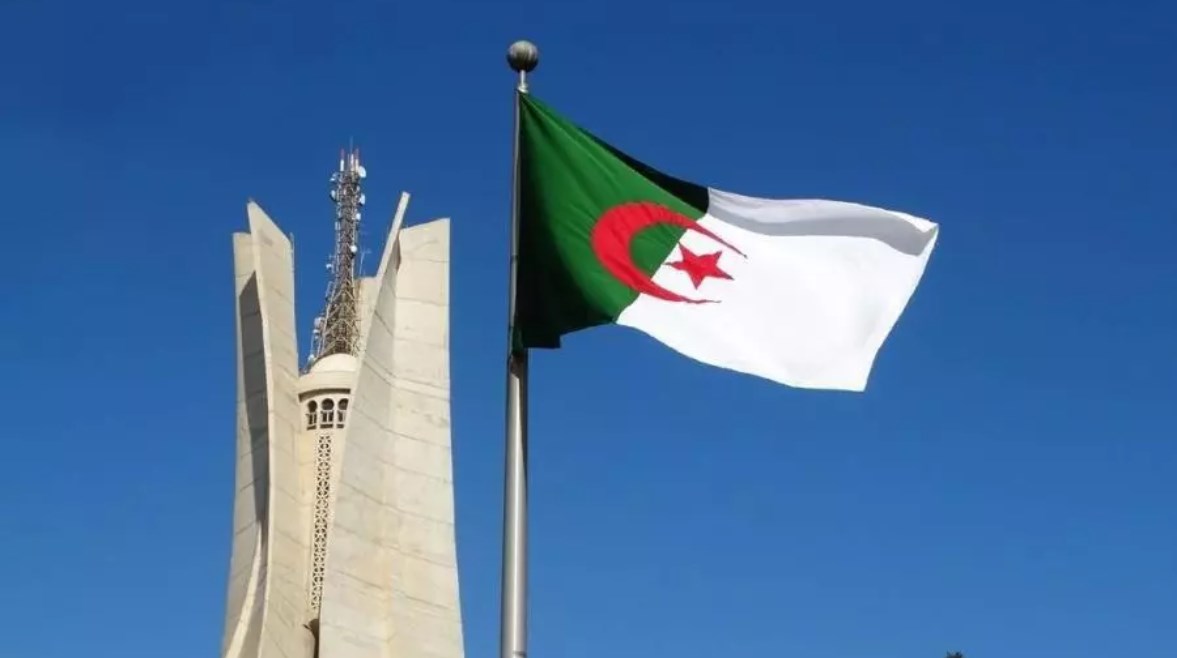 دولة الجزائر