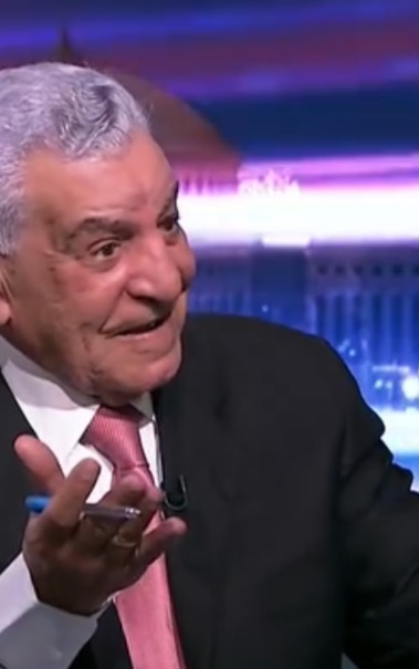 زاهي حواس عالم الاثار 