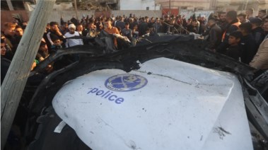استهداف سيارة شرطة في غزة 