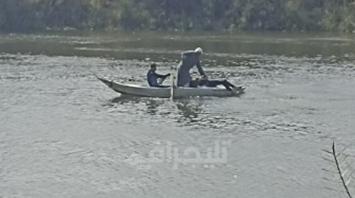 انتشال جثامين المفقودين بمعدية منشاة القناطر