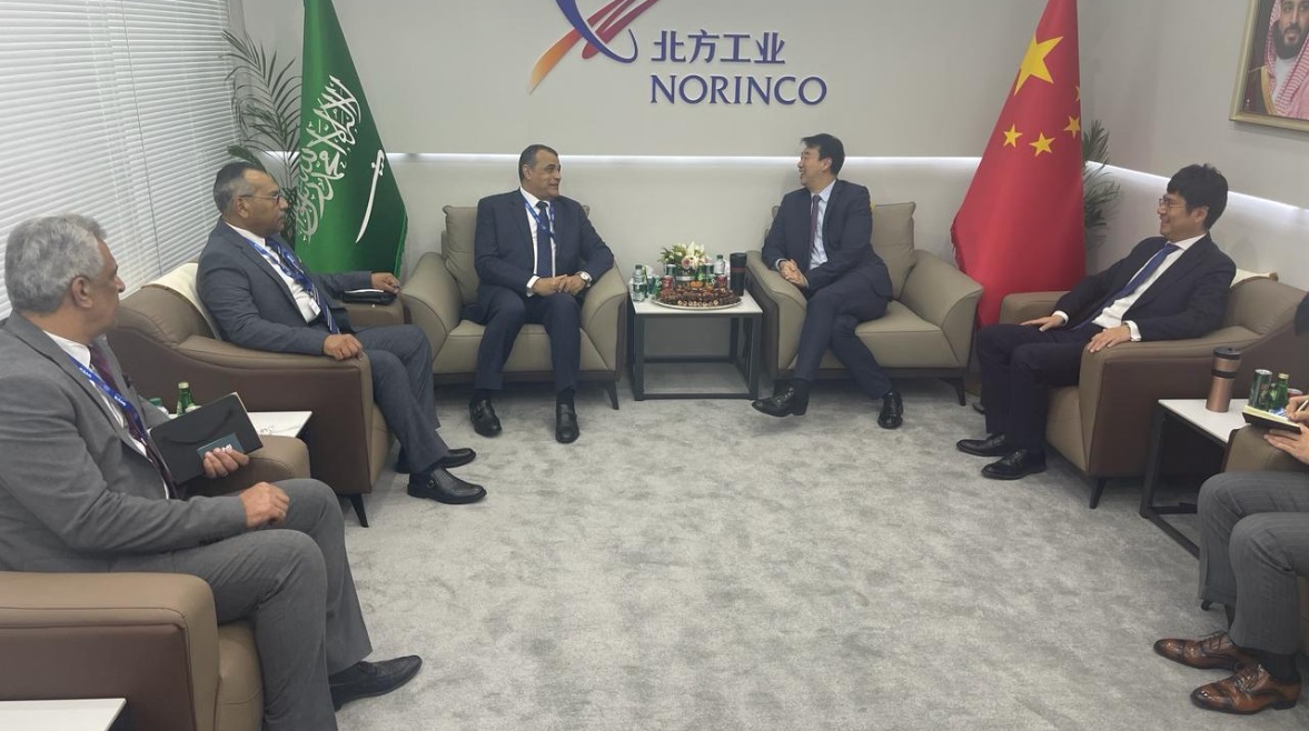 وزير الإنتاج الحربي