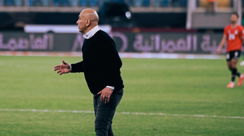 حسام حسن 