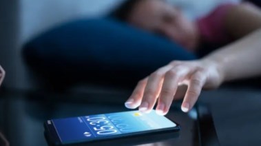 يحذر الخبراء من مخاطر قلة النوم