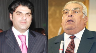 الراحل كمال الشاذلي وأحد أبنائه