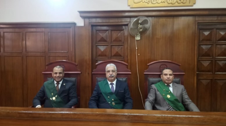 جانب من المحاكمة 