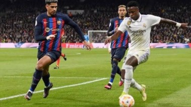 جانب من مباراة سابقة لريال مدريد وبرشلونة 