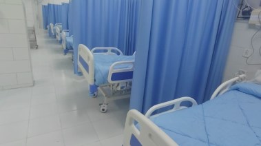 أسرة الرعاية