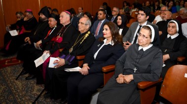 وزيرة الهجرة في مدرسة راهبات الأرمن الكاثوليك