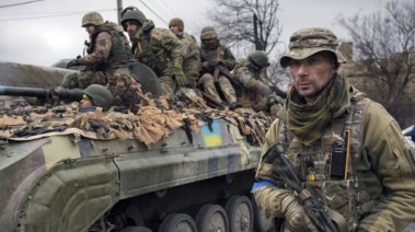 أفراد في الجيش الأوكراني