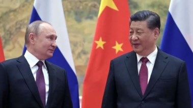 الرئيس الصيني شي جين بينغ و الرئيس الروسي فلاديمير بوتين