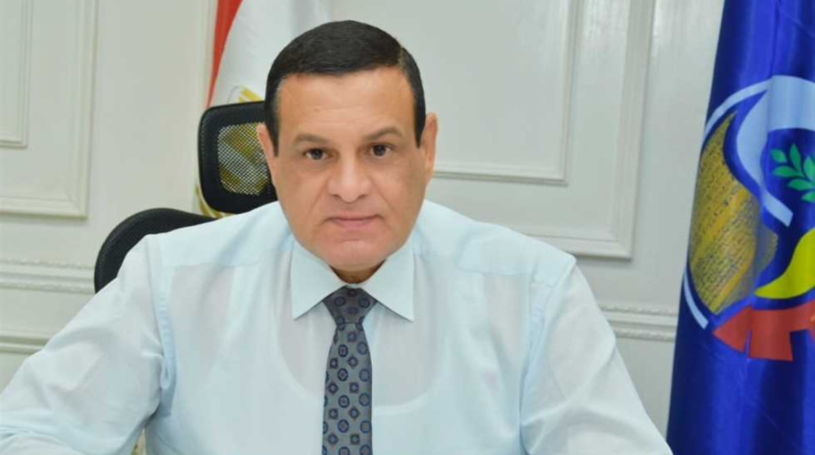 اللواء هشام آمنة وزير التنمية المحلية