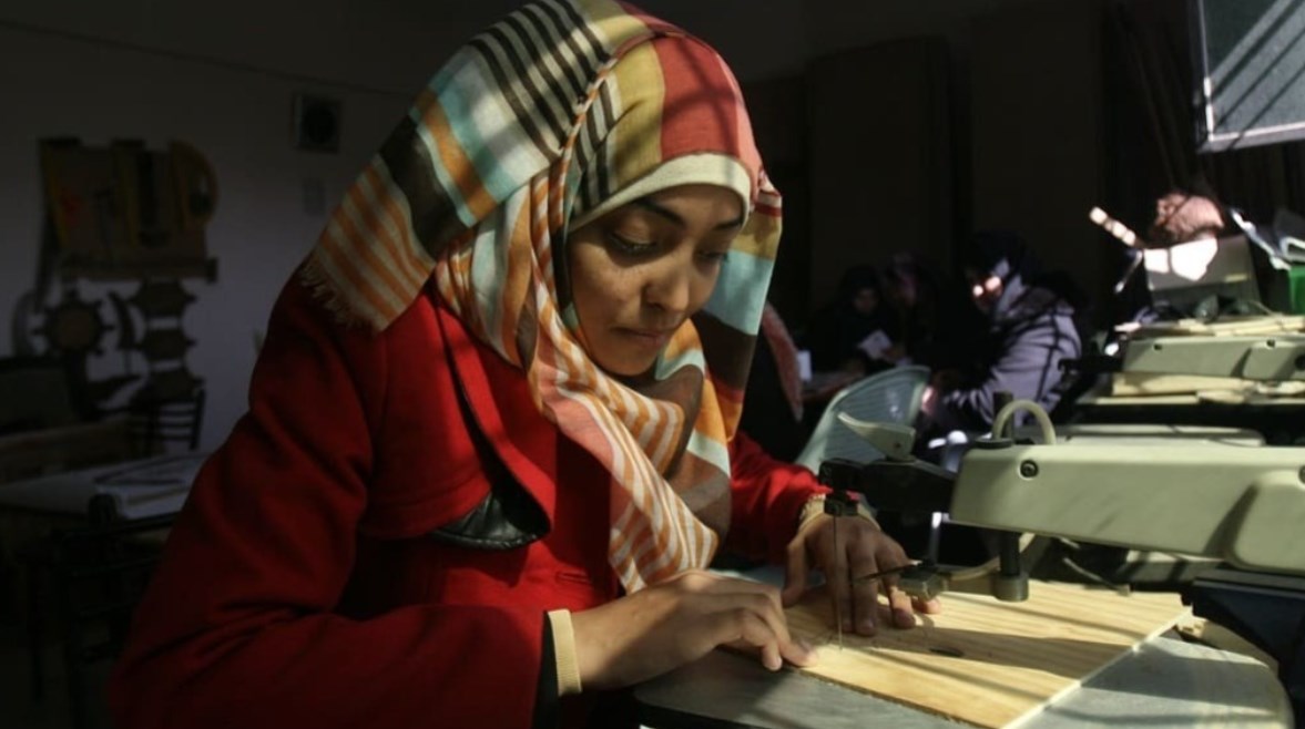 المرأة العاملة - أرشيفية