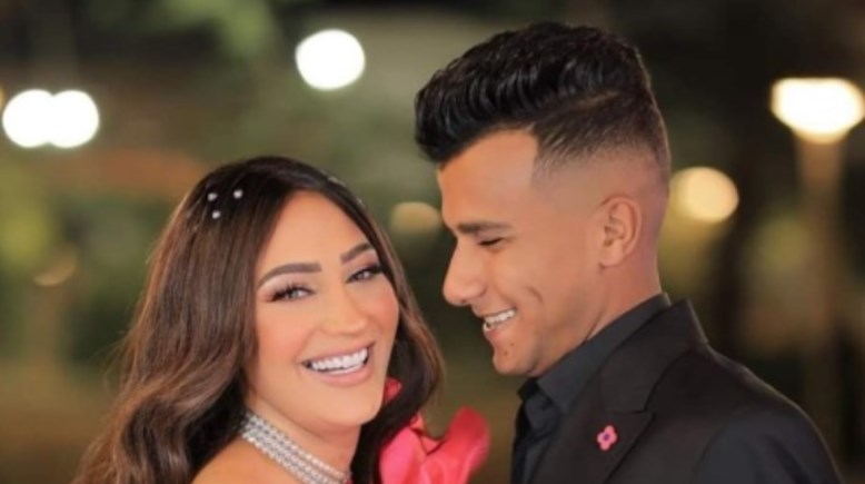 عصام صاصا وزوجته عصام صاصا وزوجته