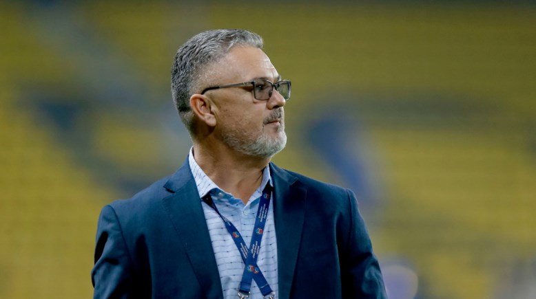 ميكالي