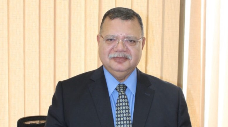 المهندس حمدي عبد العزيز