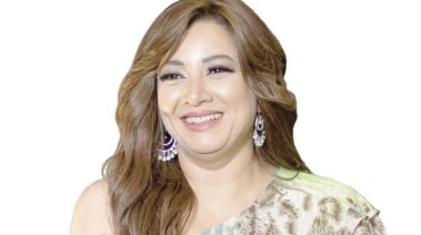 الفنانة انتصار