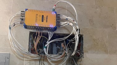 صورة توضح مشكلة في تشطيب الوحدات