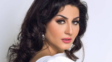 الفنانة وفاء عامر 