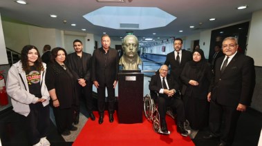 تمثال العامري فاروق