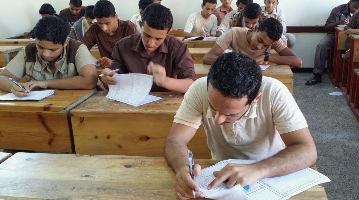 طلاب الثانوية العامة طلاب الثانوية العامة