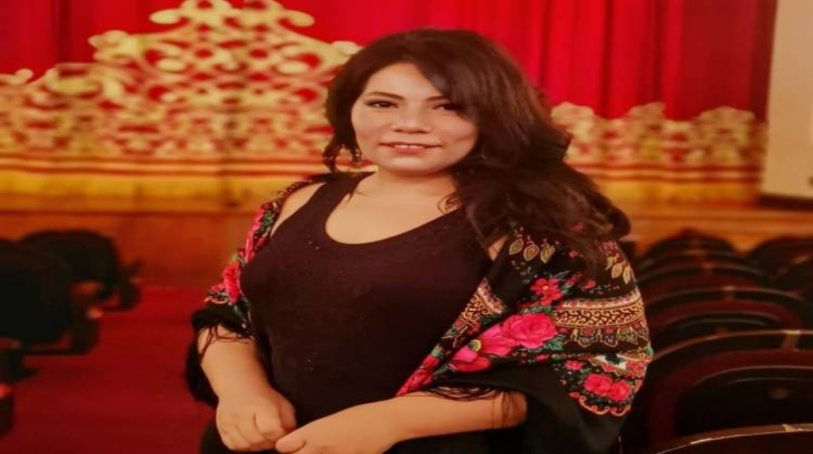  الفنانة إيمان السيد