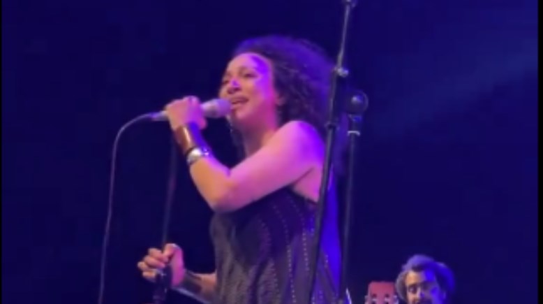 الفنانة مريم صالح