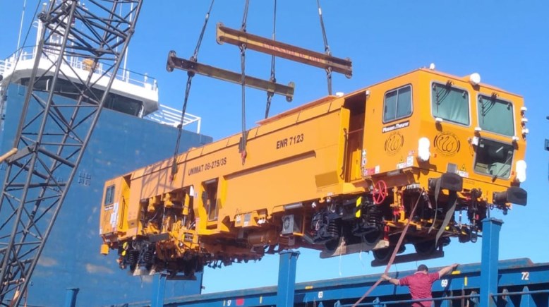 ماكينة صيانة