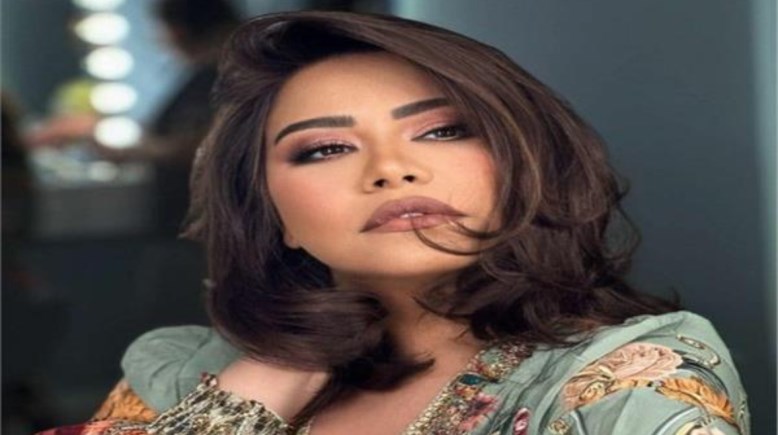 الفنانة شيرين