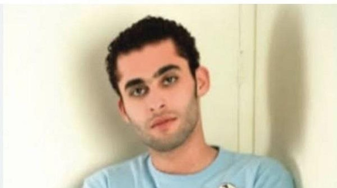 الفنان أحمد جلال عبدالقوي الفنان أحمد جلال عبدالقوي