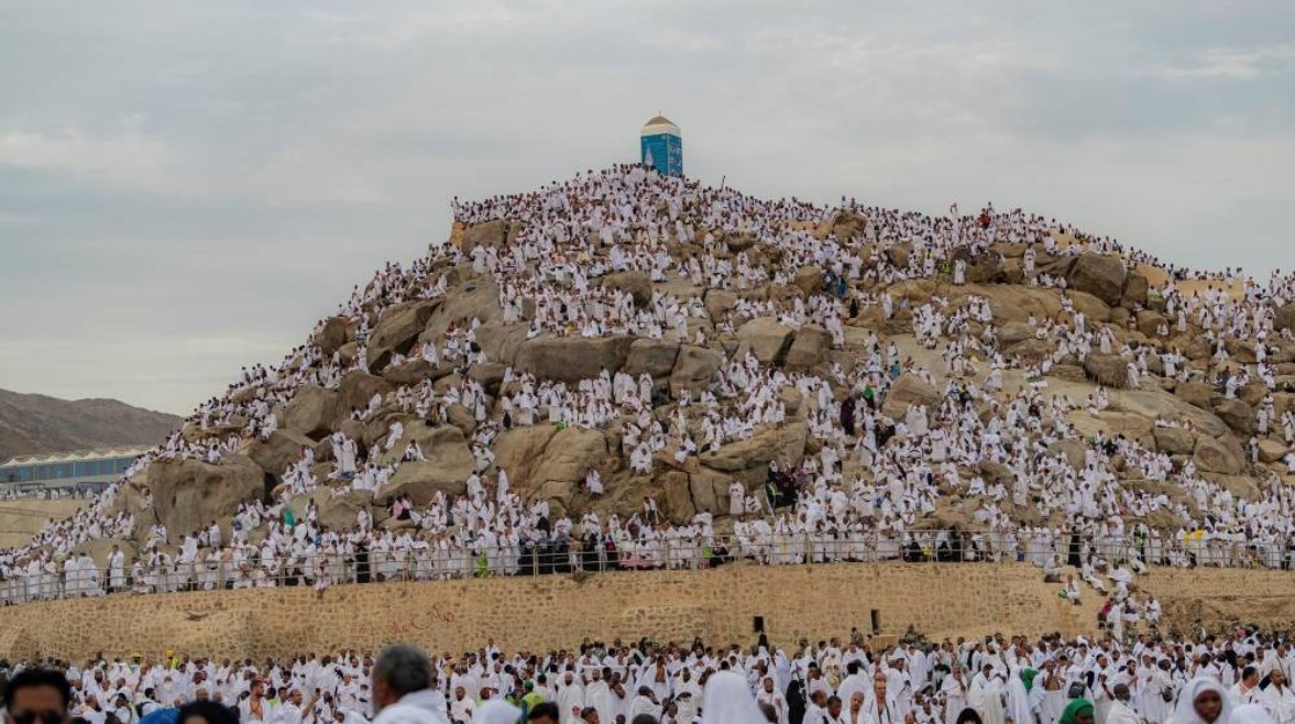 الحجاج خلال الوقوف بعرفة