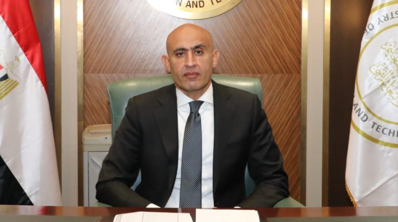وزير التربية والتعليم والتعليم الفني، محمد عبد اللطيف