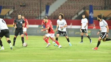 جماهير الأهلي تودع أحمد رفعت