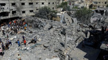 بيوت مدمرة بسبب قصف جيش الإحتلال