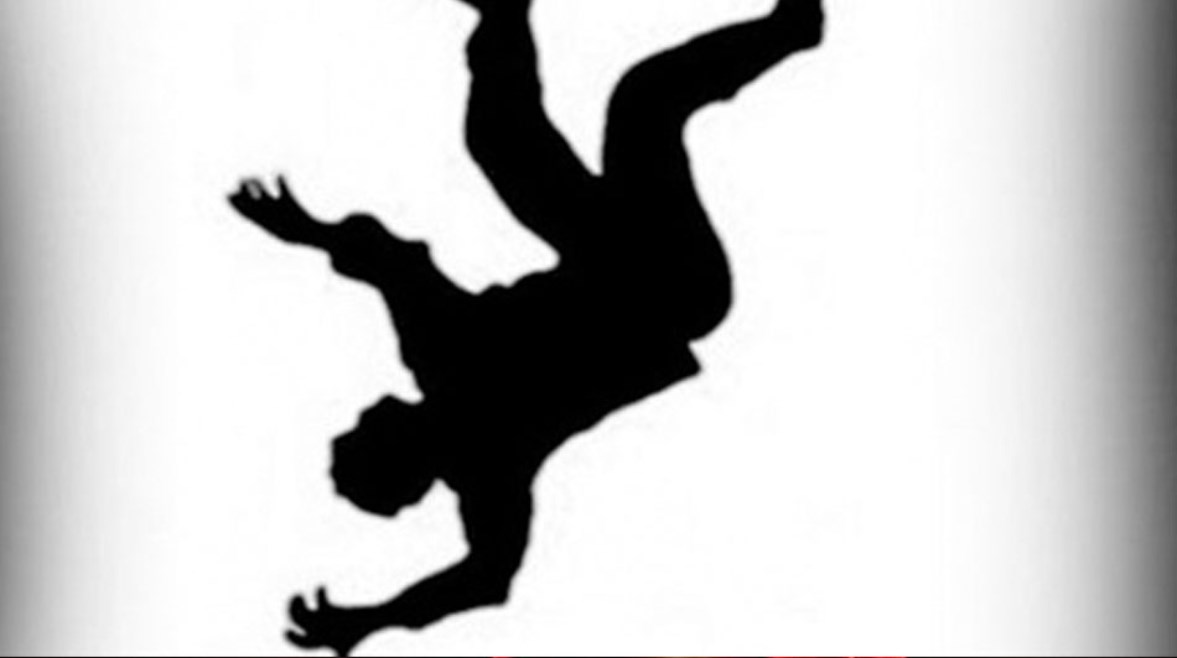 لص سقط من علو 