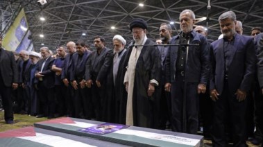 أثناء تشييع جنازة إسماعيل هنية في طهران