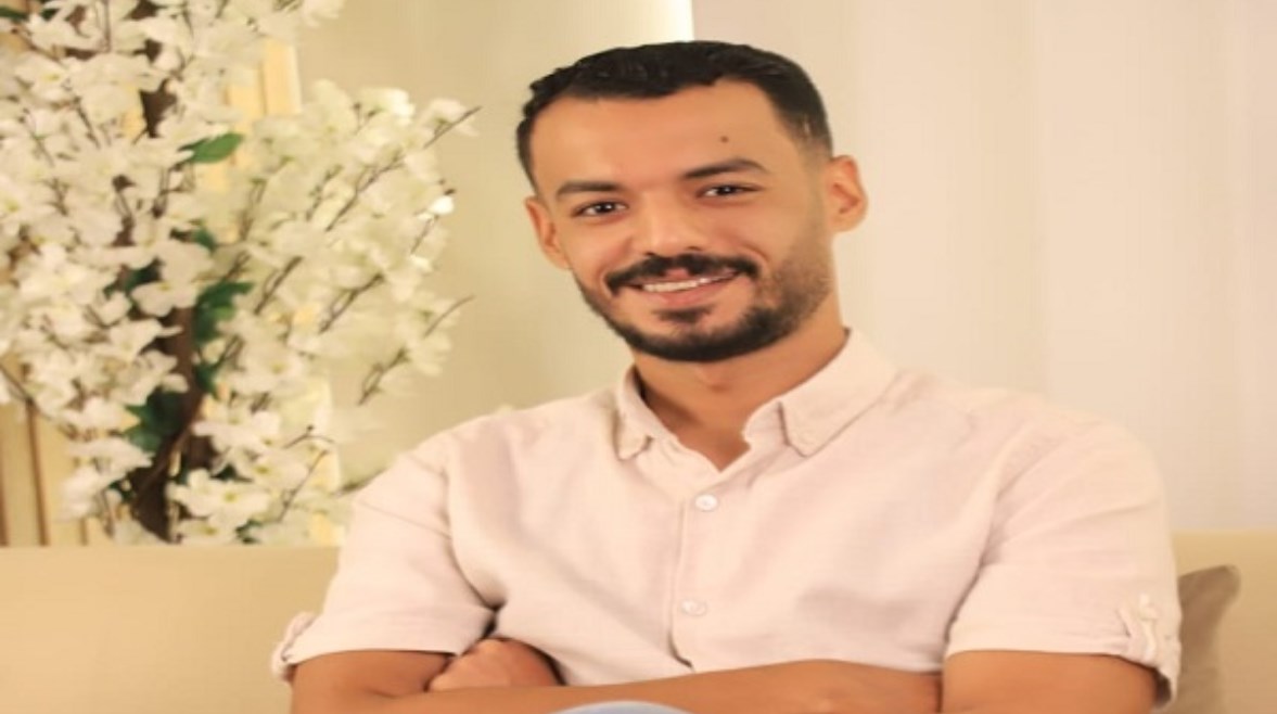  محمد العبساوي الصحفي بموقع تليجراف مصر