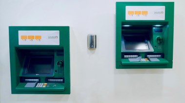 ماكينات الصراف الآلي (ATM)