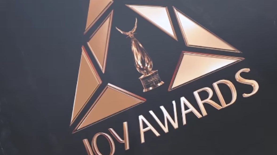 جومانا مراد ونادية الجندي.. أبرز حضور حفل Joy Awards