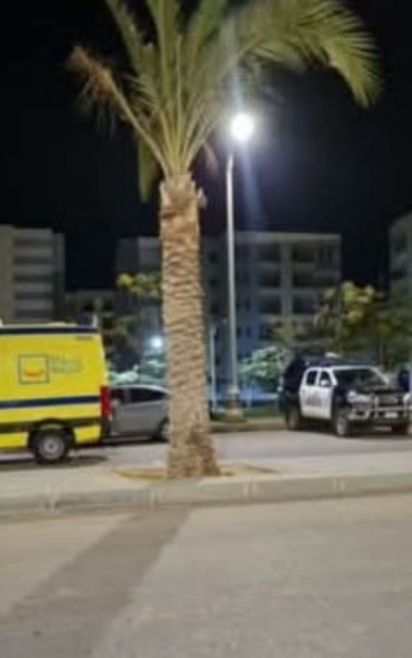 سيارة الإسعاف في مكان الحادث