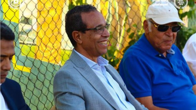 نصر أبو الحسن  نصر أبو الحسن