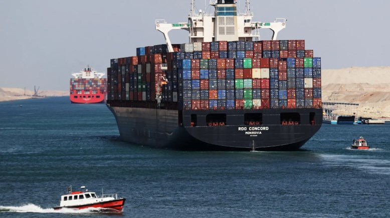 قناة السويس