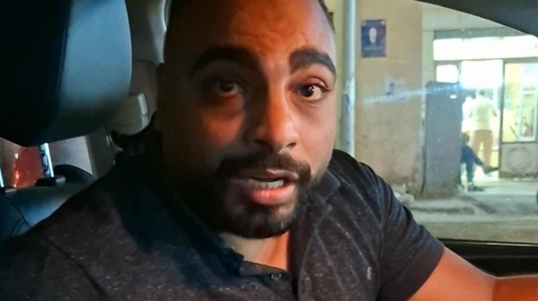 محامي سيدة الهرم وصغارها